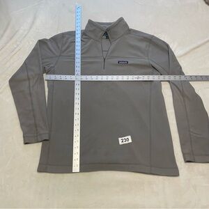 Patagonia Light Gray Fleece Pullover